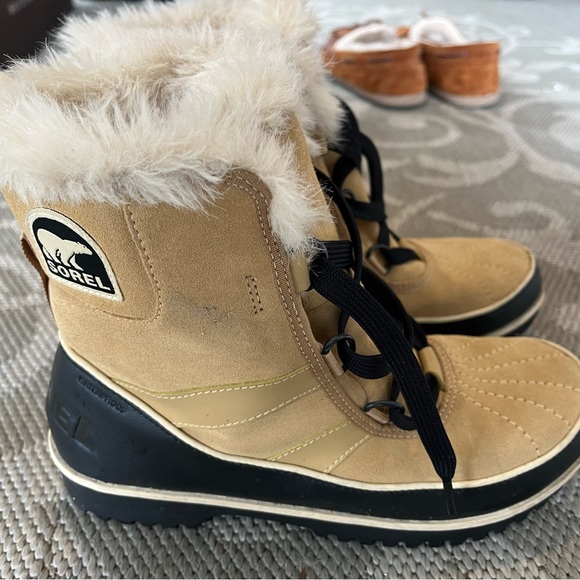 Sorel Winter boots - Picture 2 of 4